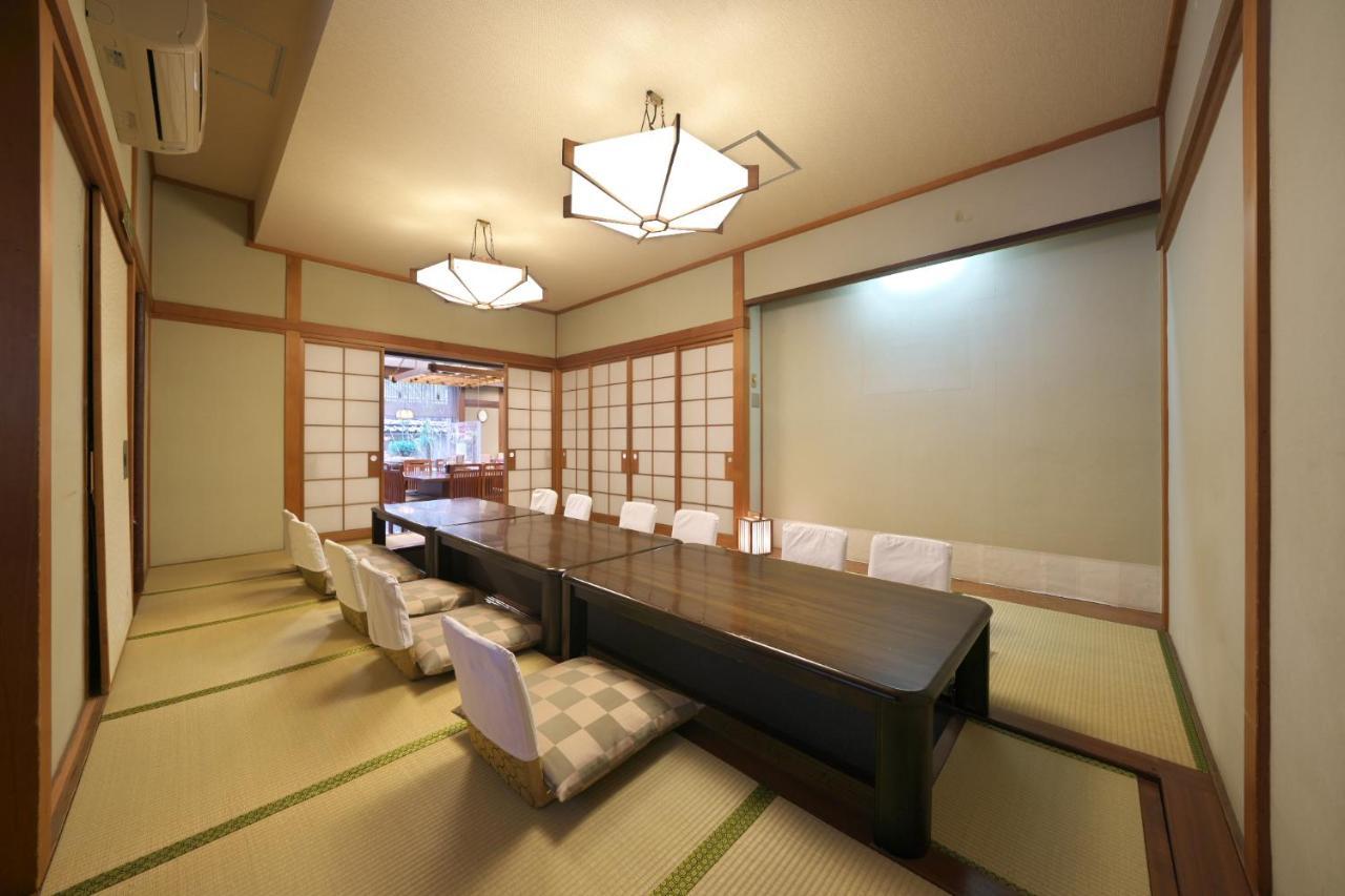 Hotel Kanazawa Kenrokusou Bagian luar foto